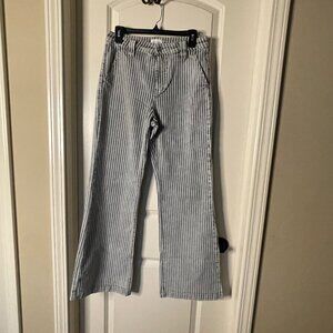 Like New KanCan Striped Wide Leg Jeans Style #KC1720LG Size 7/27